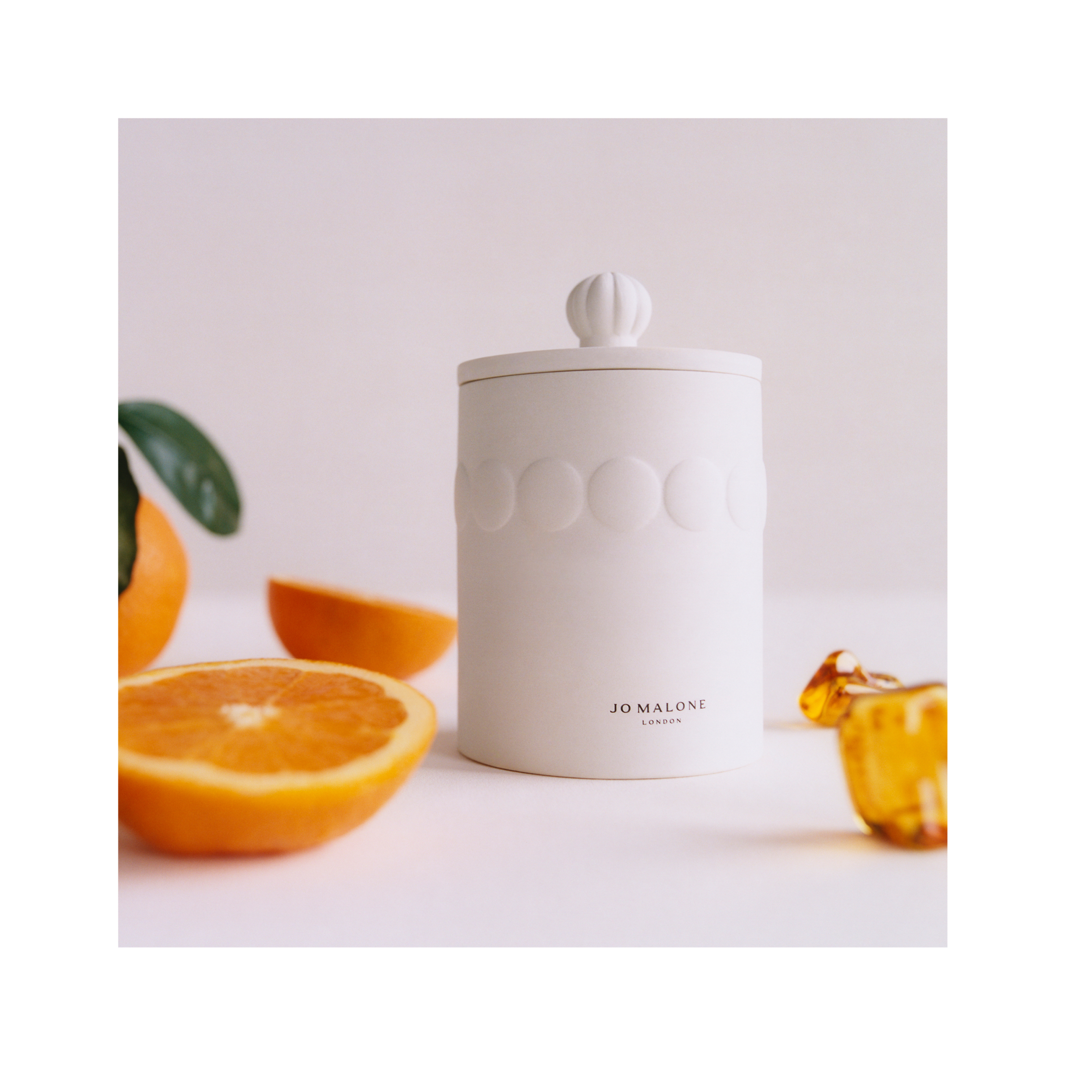 GOLDEN AMBER & ORANGE TOWNHOUSE CANDLE 2