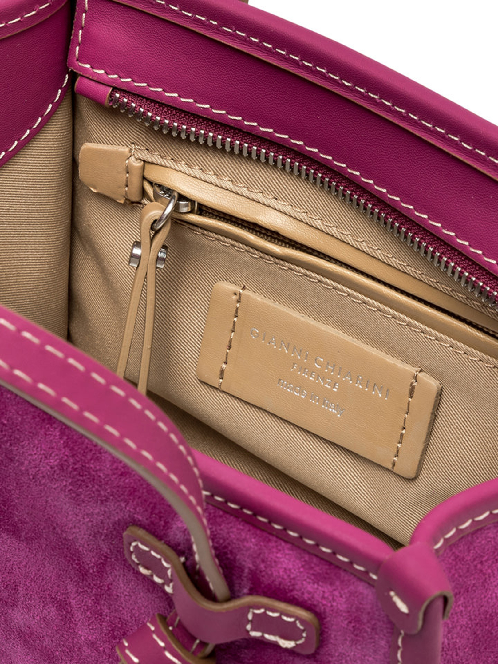 ΓΥΝΑΙΚΕΙΑ ΤΣΑΝΤΑ ΧΕΙΡΟΣ 3