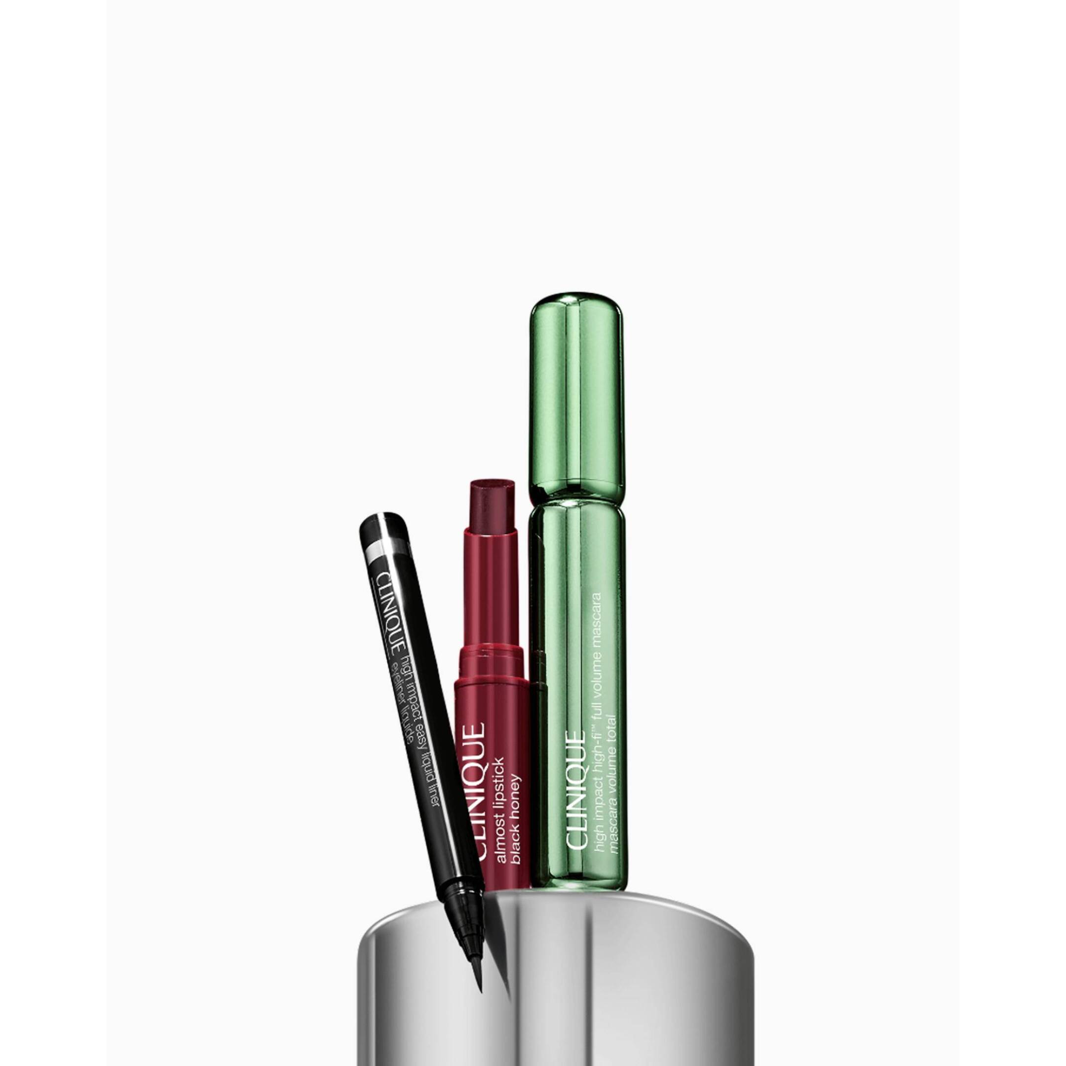 MAKEUP BAG MUST-HAVES SET 2