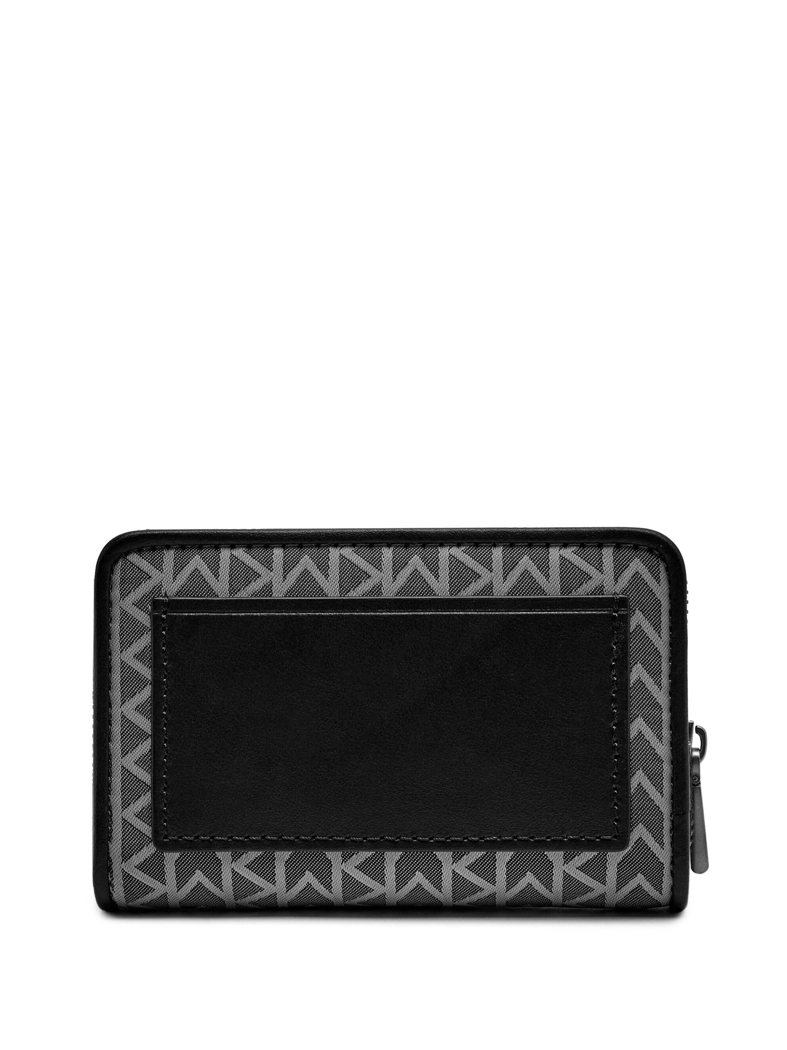 ΓΥΝΑΙΚΕΙΟ ΠΟΡΤΟΦΟΛΙ  1