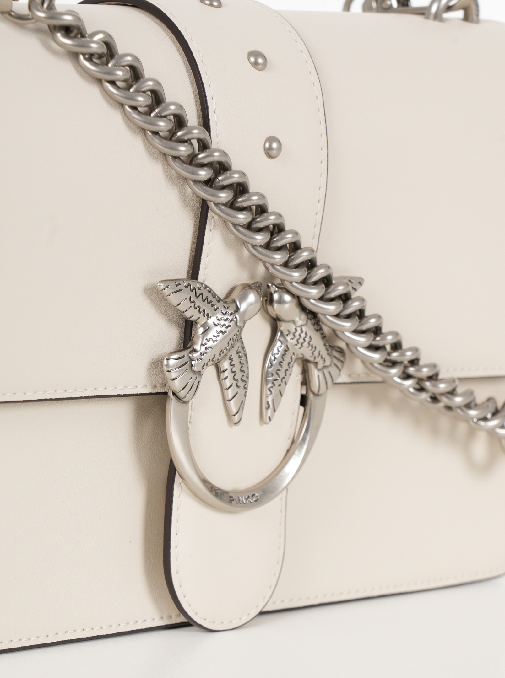 ΓΥΝΑΙΚΕΙΑ ΤΣΑΝΤΑ ΩΜΟΥ LOVE ONE CLASSIC 3