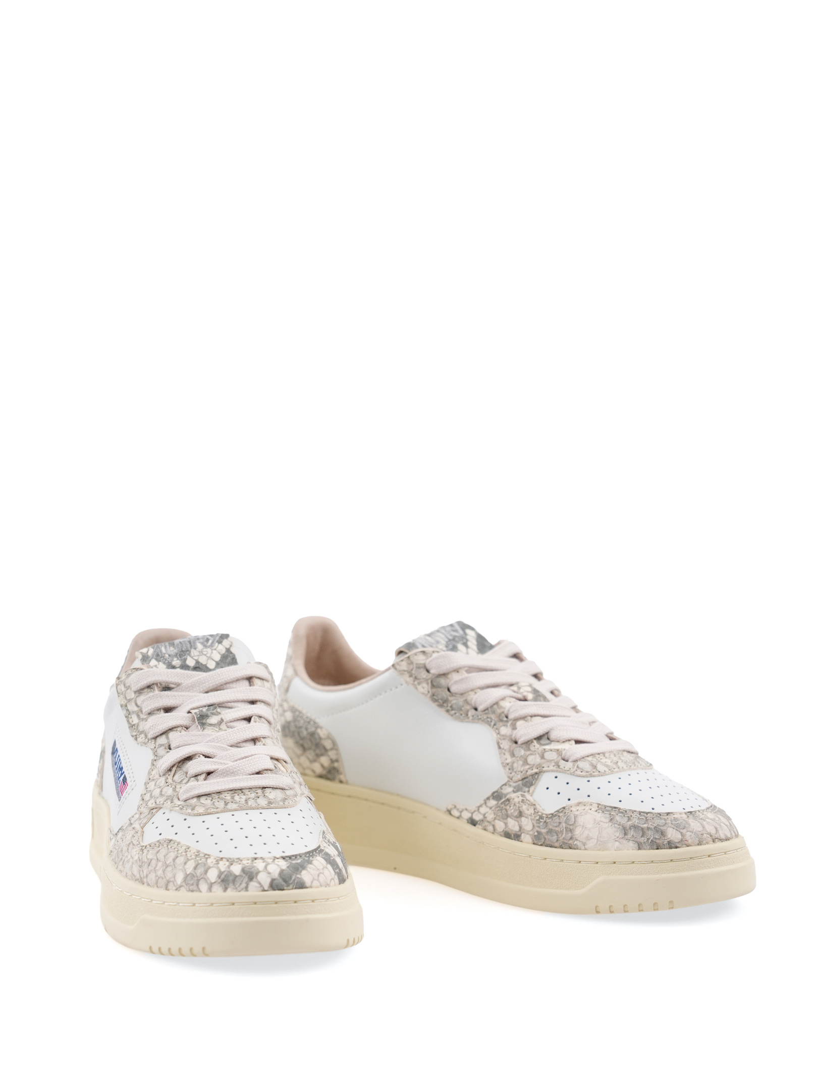 ΓΥΝΑΙΚΕΙΑ SNEAKERS 1