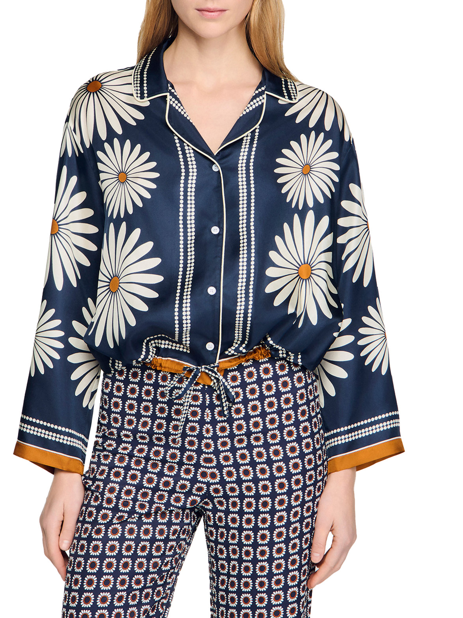 ΓΥΝΑΙΚΕΙΟ ΜΕΤΑΞΩΤΟ ΠΟΥΚΑΜΙΣΟ  1