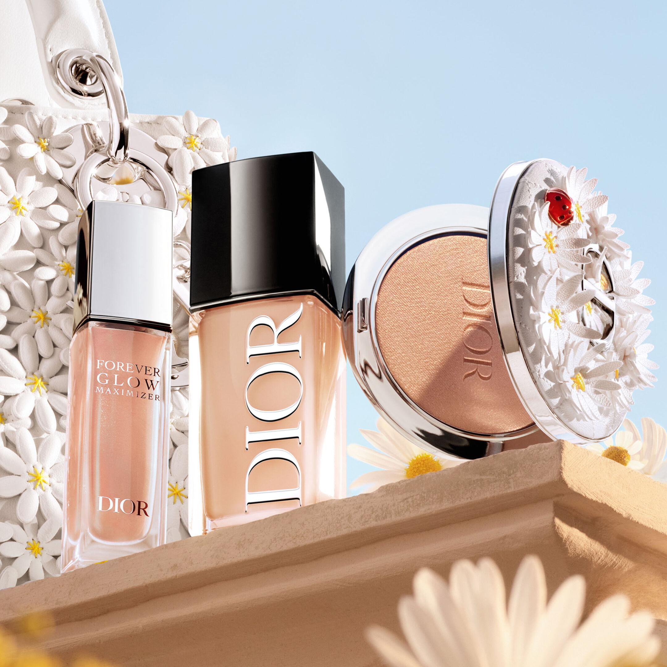 DIOR FOREVER GLOW MAXIMIZER LONGWEAR LIQUID HIGHLIGHTER 3