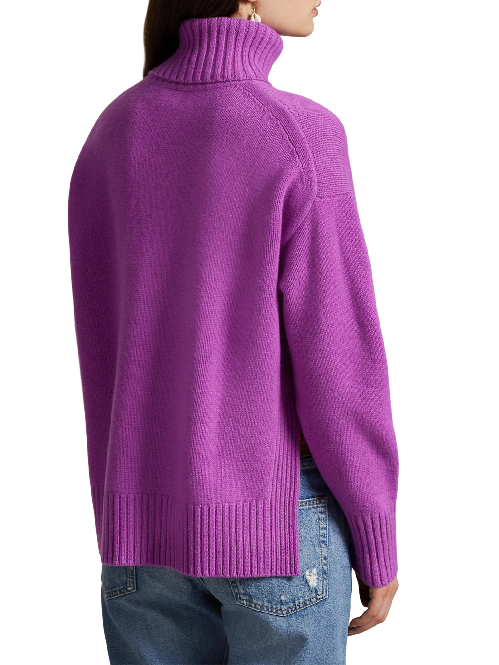 ΓΥΝΑΙΚΕΙΟ ΜΑΛΛΙΝΟ ΠΟΥΛΟΒΕΡ  2