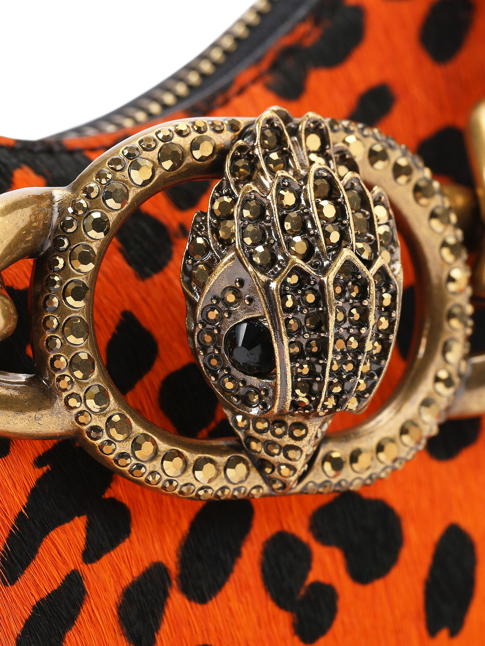 ΓΥΝΑΙΚΕΙΑ ΔΕΡΜΑΤΙΝΗ ΤΣΑΝΤΑ ΩΜΟΥ CHELSEA 3