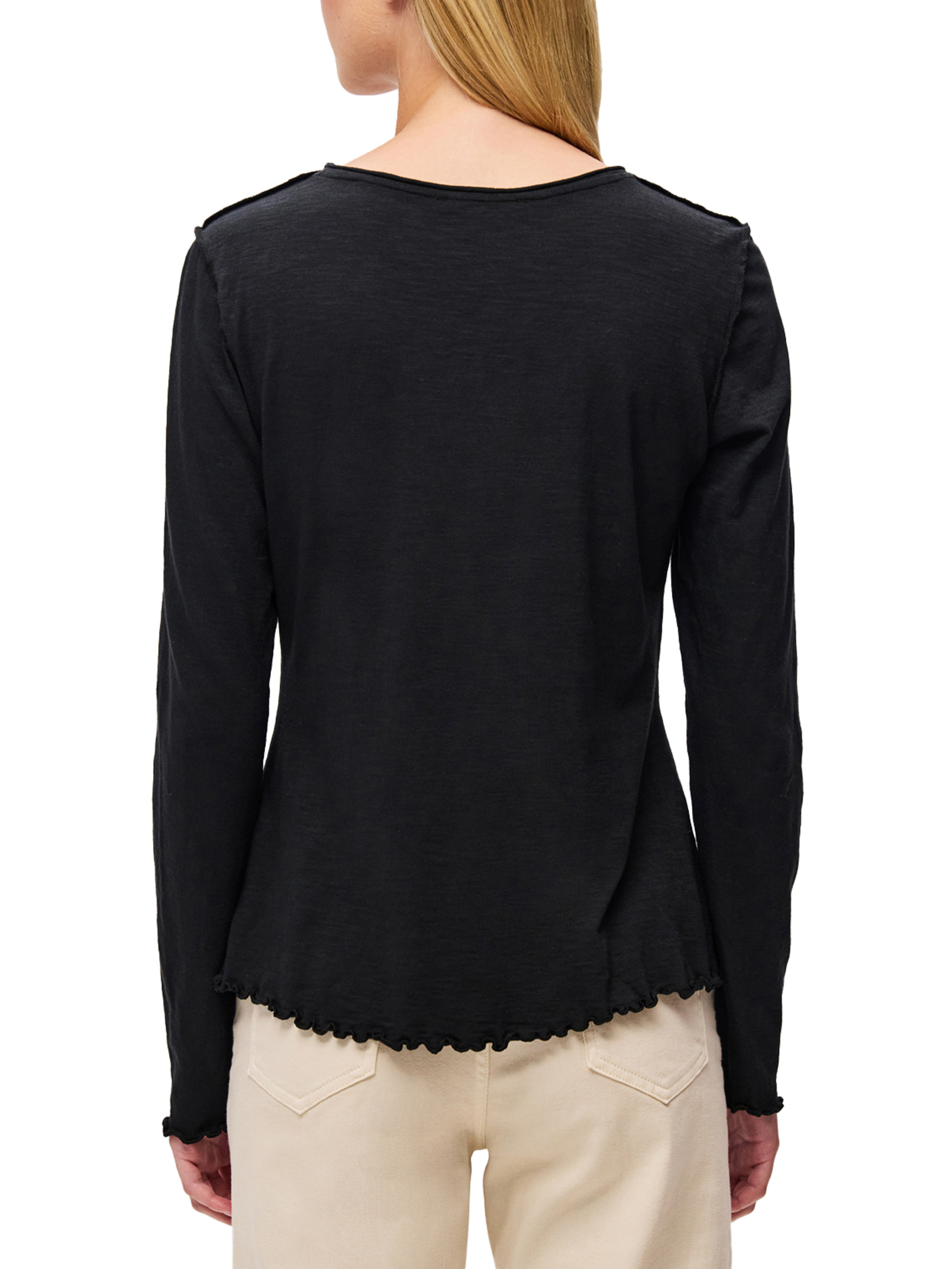 ΓΥΝΑΙΚΕΙΑ ΜΠΛΟΥΖΑ ΜΕ ΛΕΠΤΟΜΕΡΕΙΕΣ 2