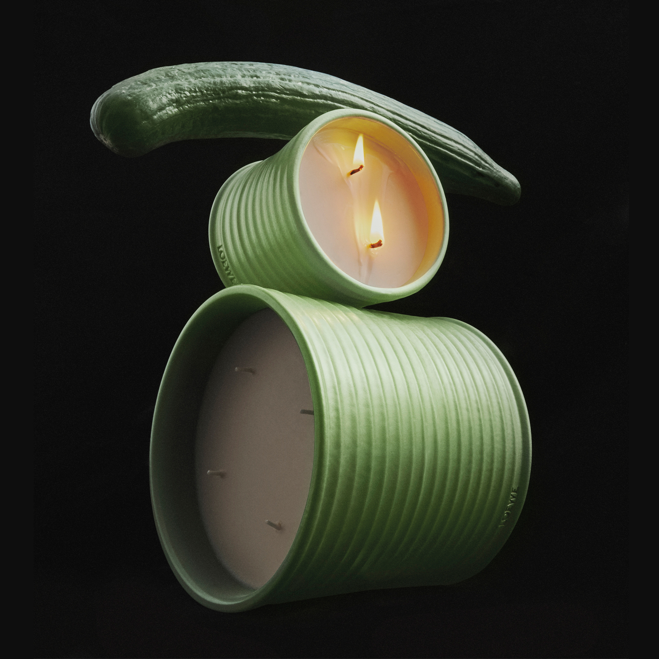 CUCUMBER LARGE SCENTED CANDLE 2