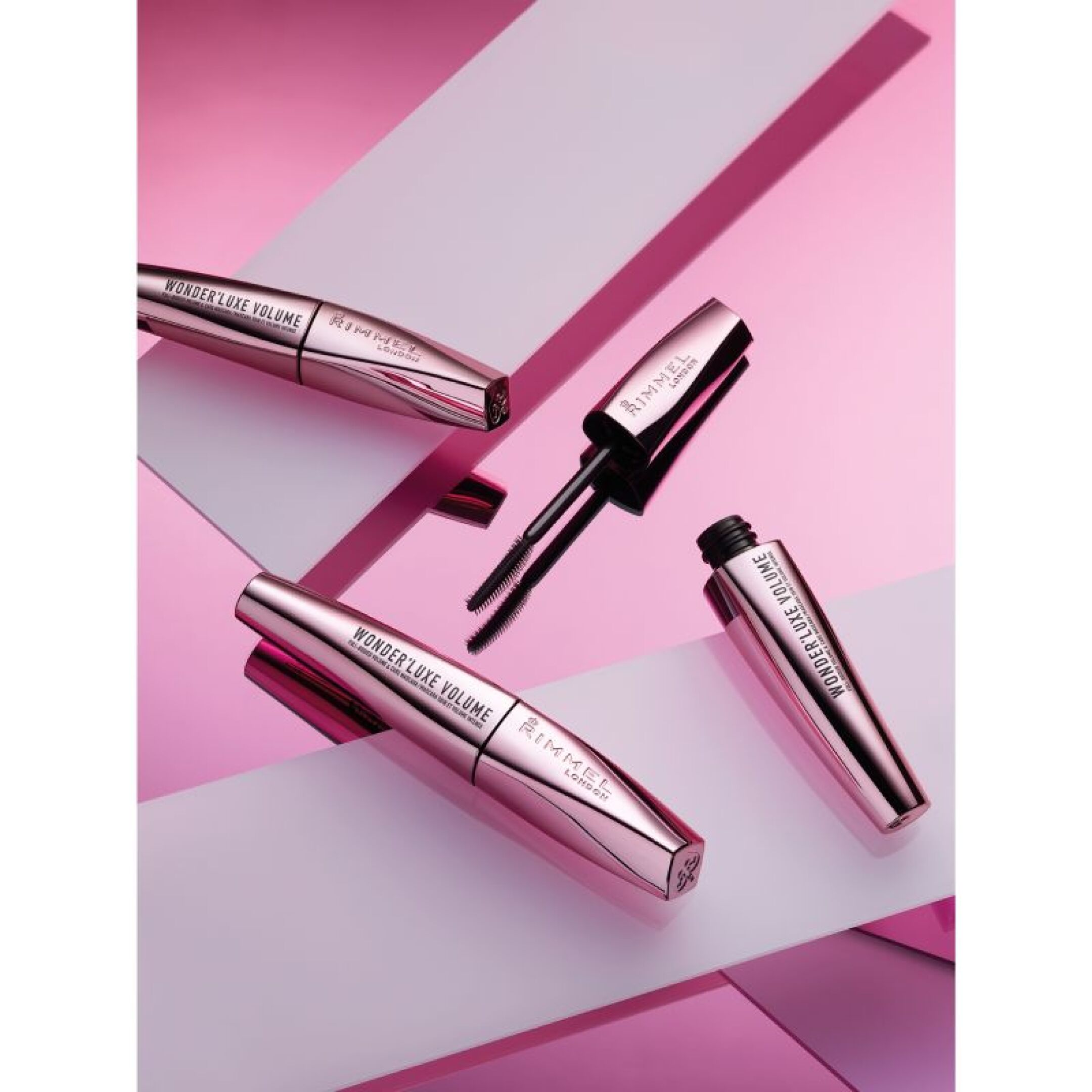 WONDER'LUXE VOLUME MASCARA 4