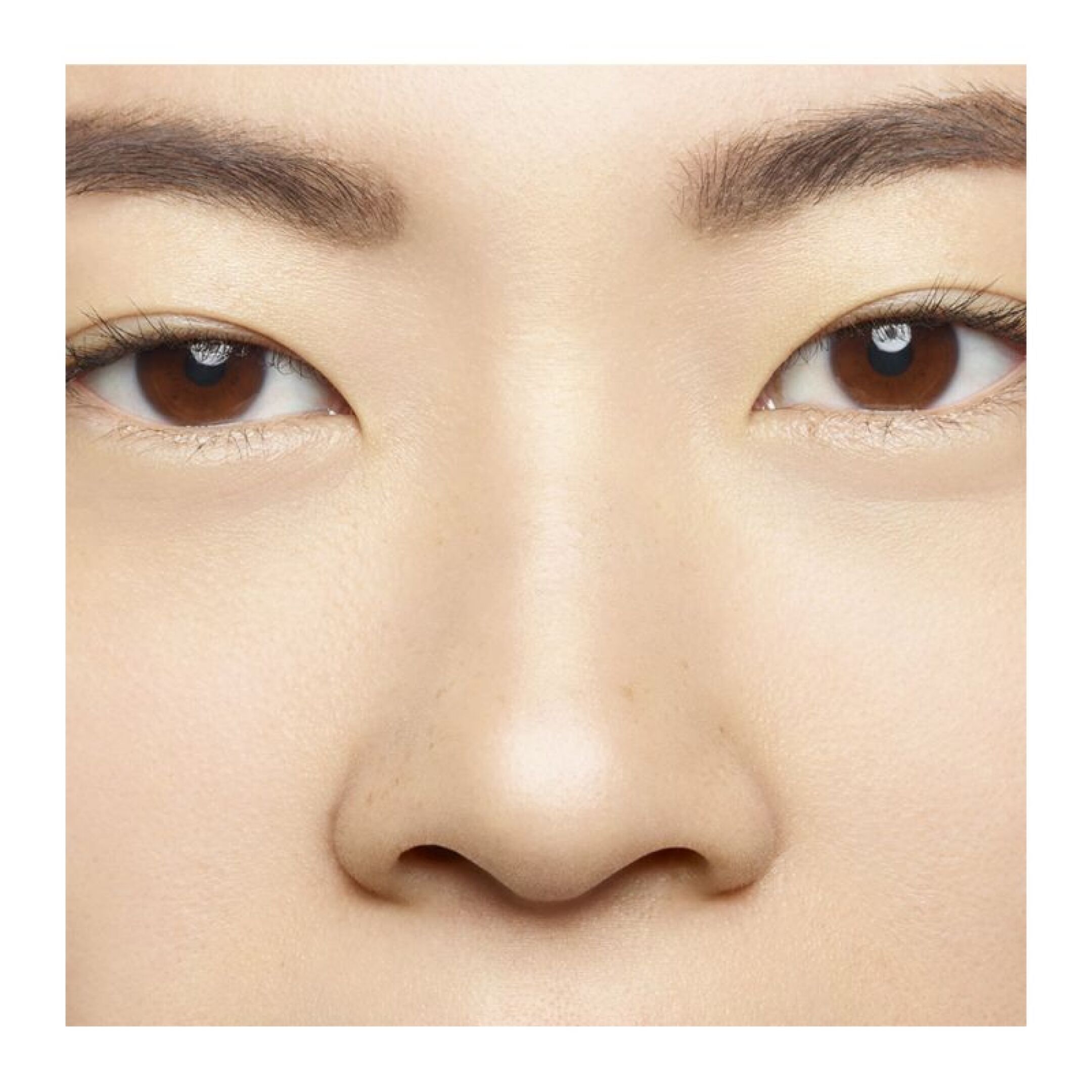 TOUCHE ÉCLAT INSTANT HIGHLIGHTER 3