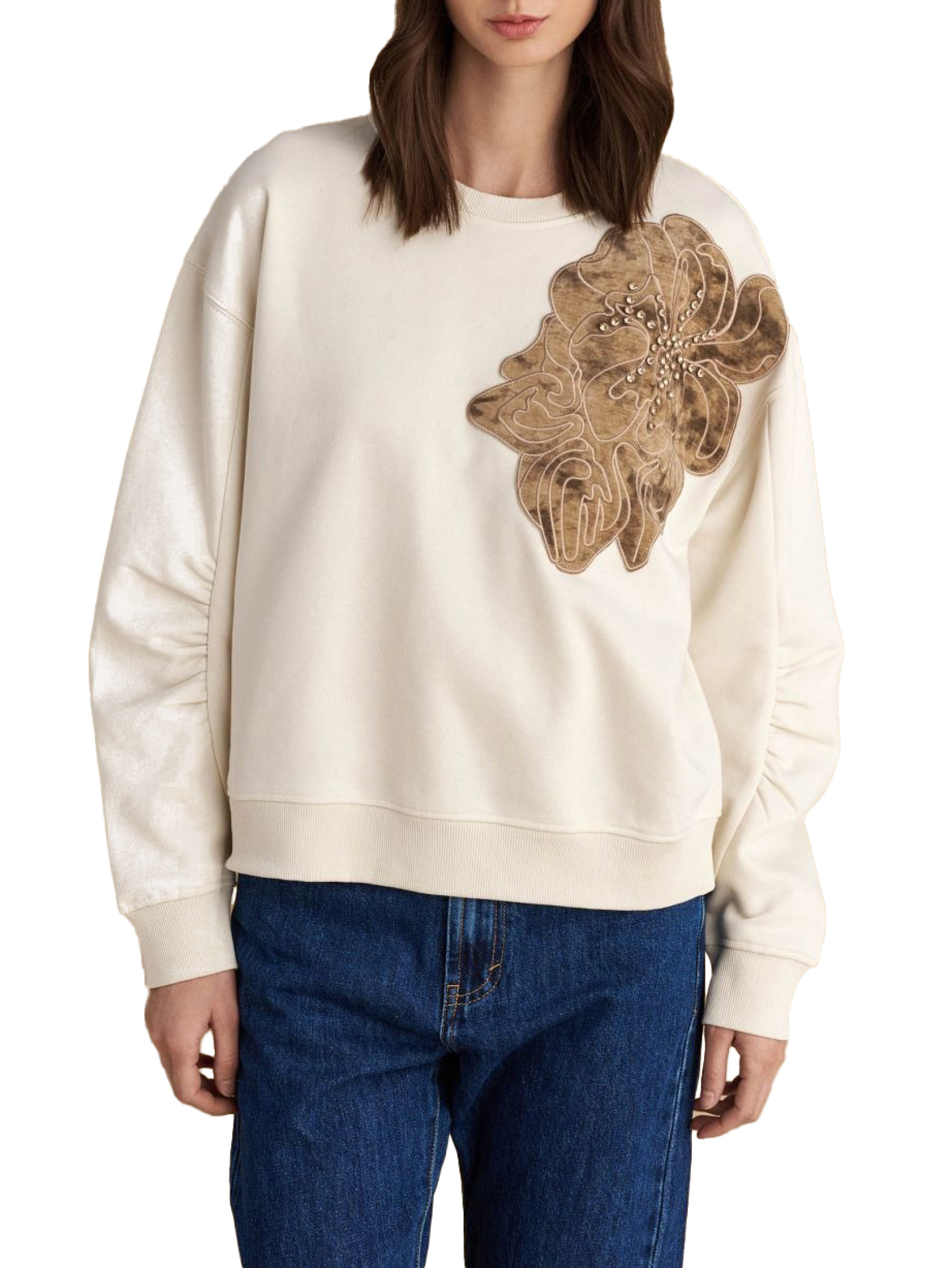 ΓΥΝΑΙΚΕΙΟ ΦΟΥΤΕΡ 2