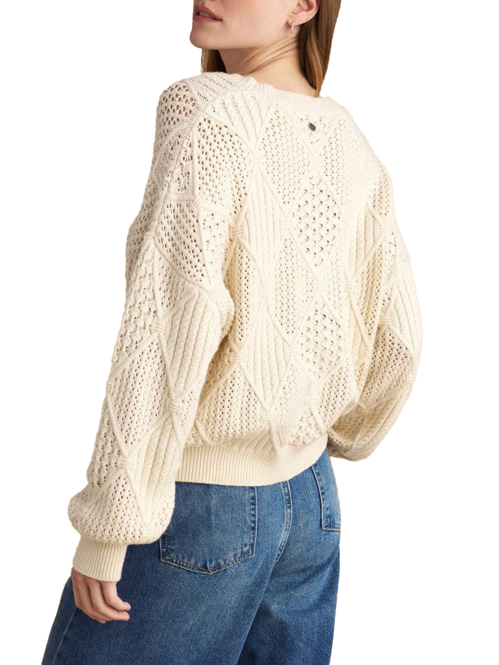 ΓΥΝΑΙΚΕΙΟ ΠΟΥΛΟΒΕΡ  3