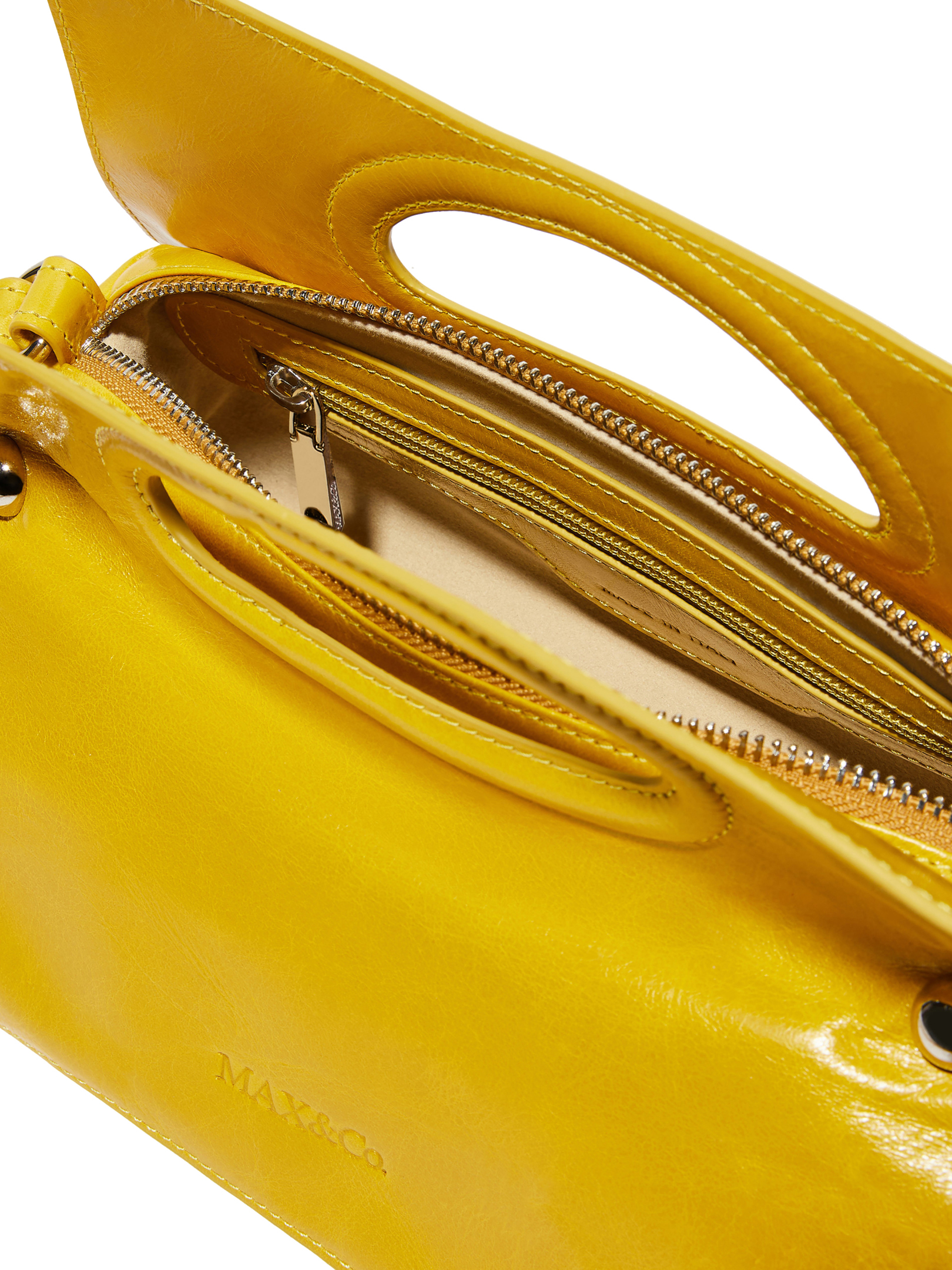 ΓΥΝΑΙΚΕΙΑ ΤΣΑΝΤΑ ΧΙΑΣΤΙ 2