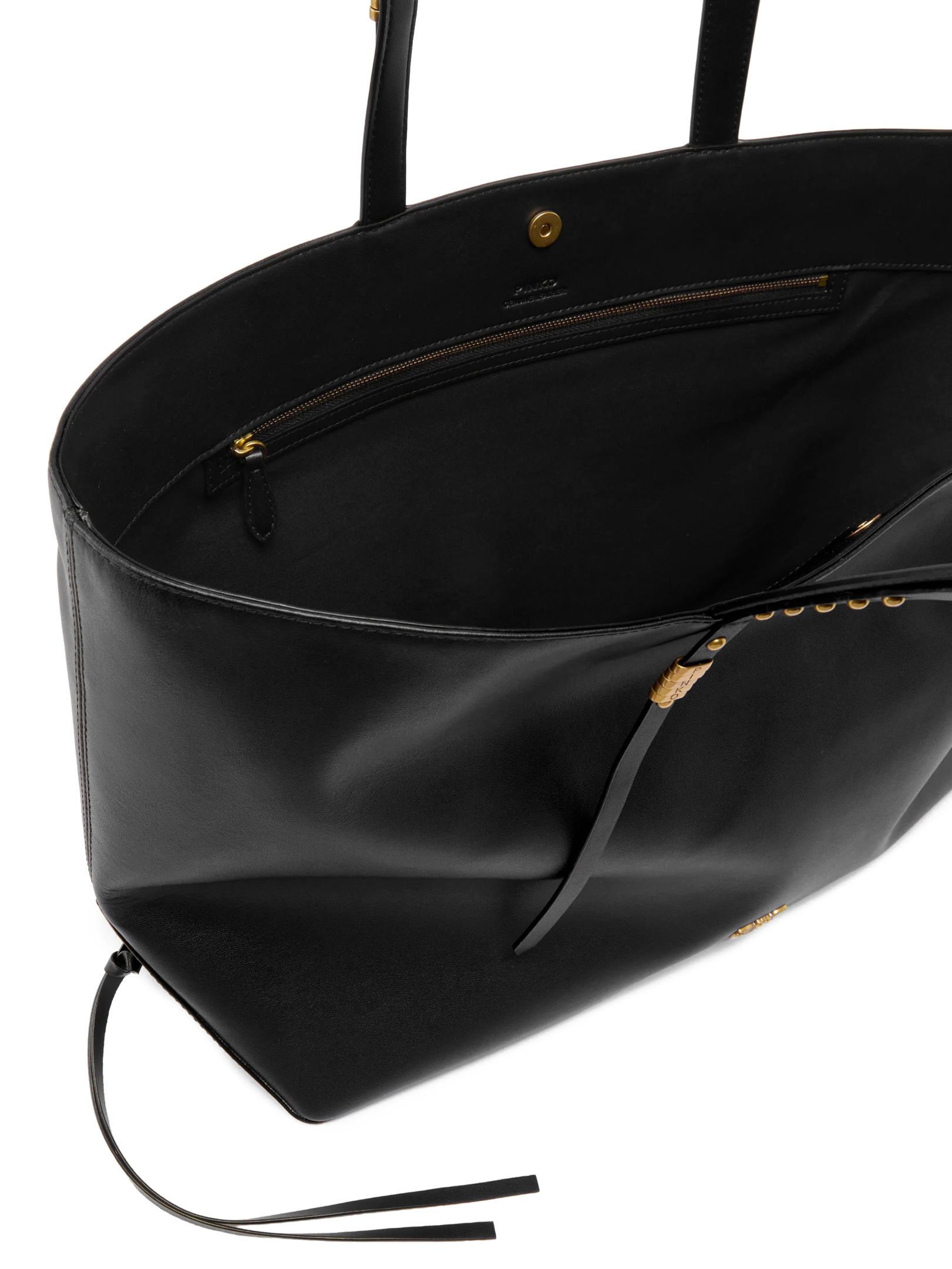 ΓΥΝΑΙΚΕΙΑ ΤΣΑΝΤΑ ΩΜΟΥ  2