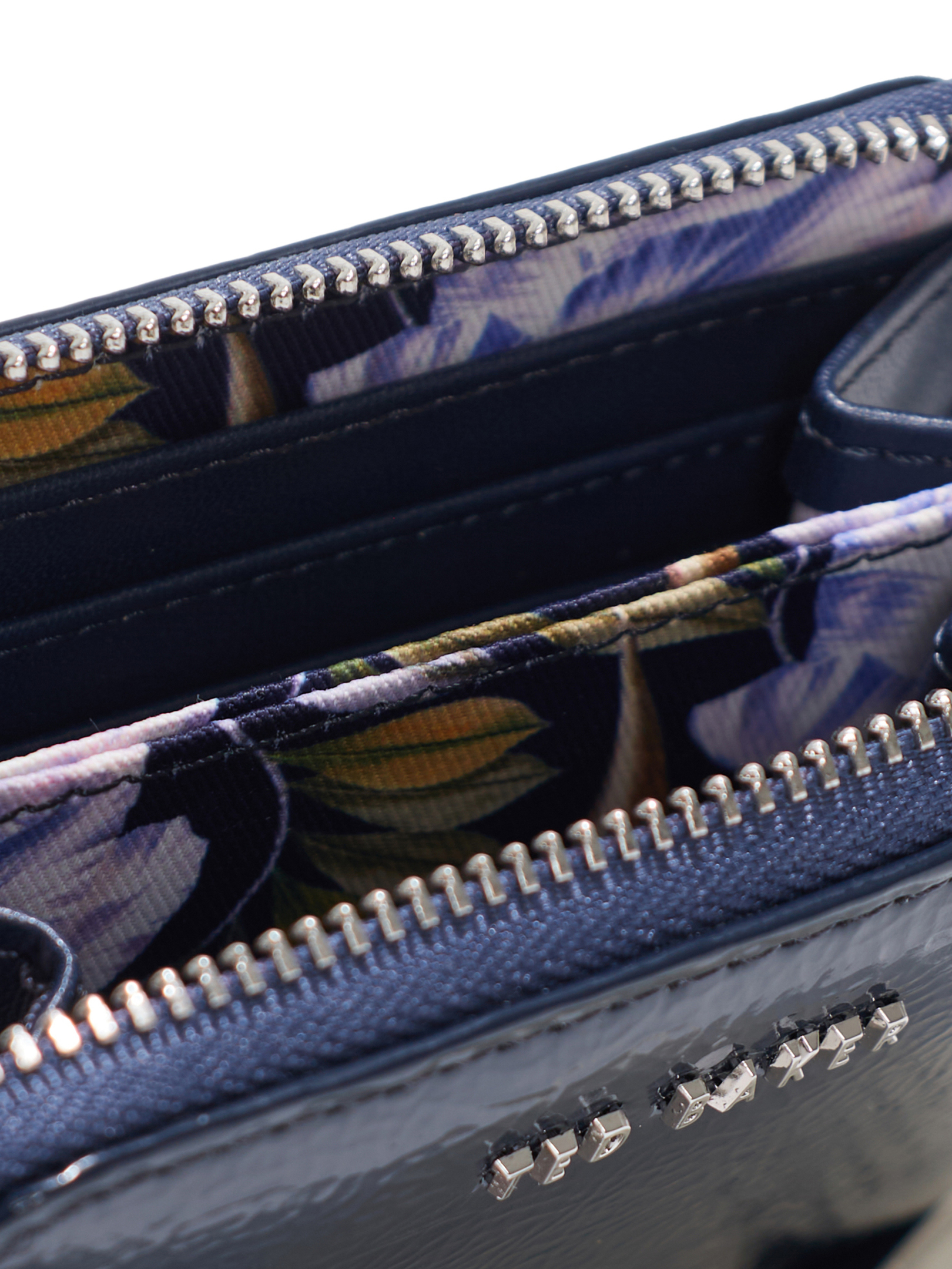 ΓΥΝΑΙΚΕΙΟ ΠΟΡΤΟΦΟΛΙ CAILEE SMALL 2