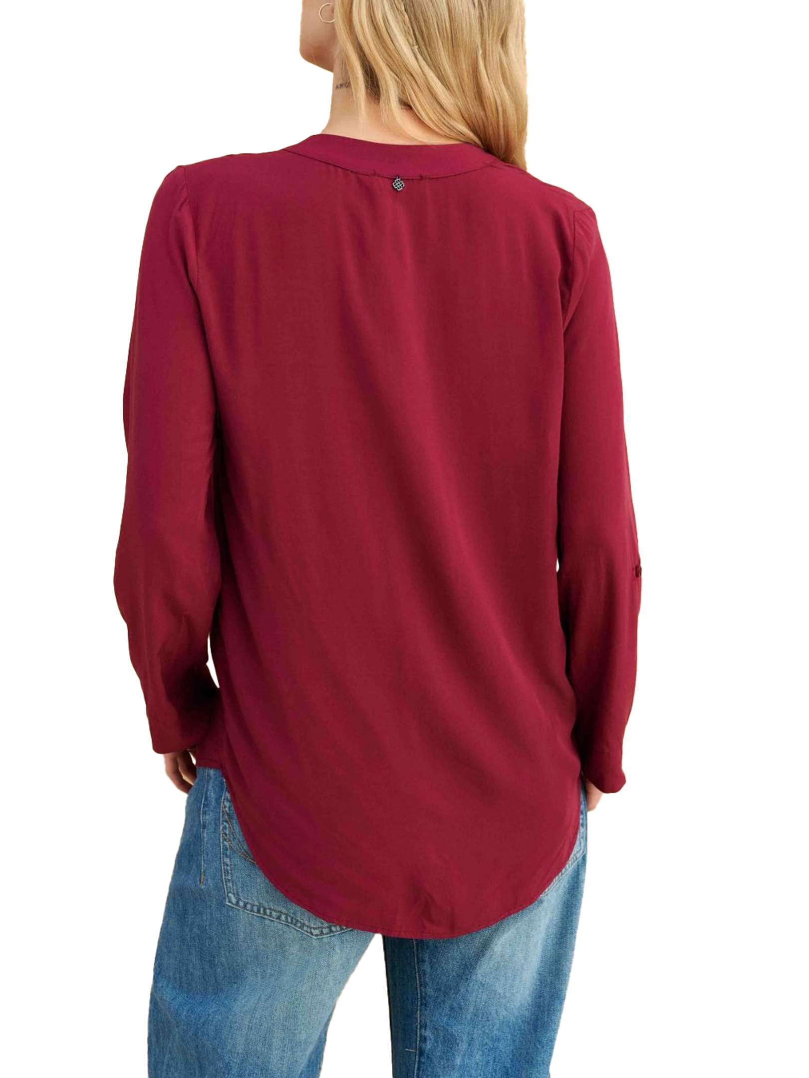 ΓΥΝΑΙΚΕΙΑ ΠΟΥΚΑΜΙΣΑ 2