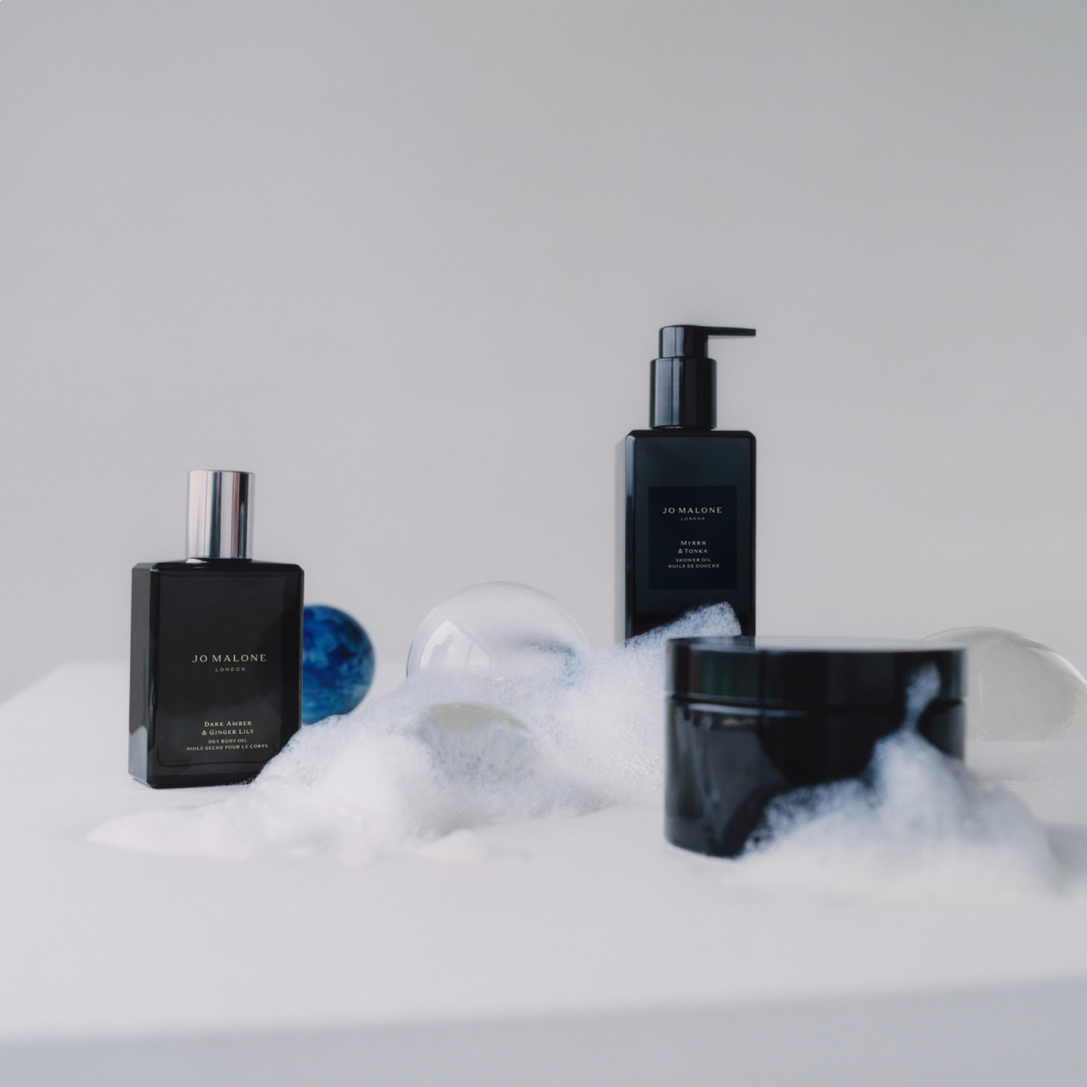 VELVET ROSE & OUD BODY & HAND WASH 5