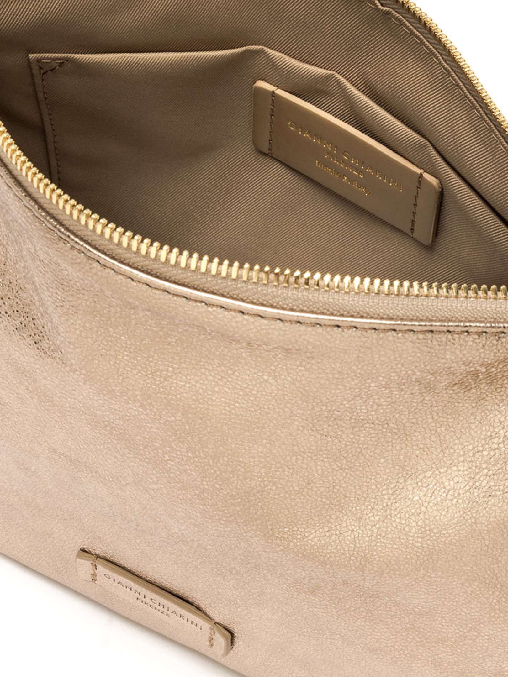 ΓΥΝΑΙΚΕΙΑ ΤΣΑΝΤΑ ΧΕΙΡΟΣ  2