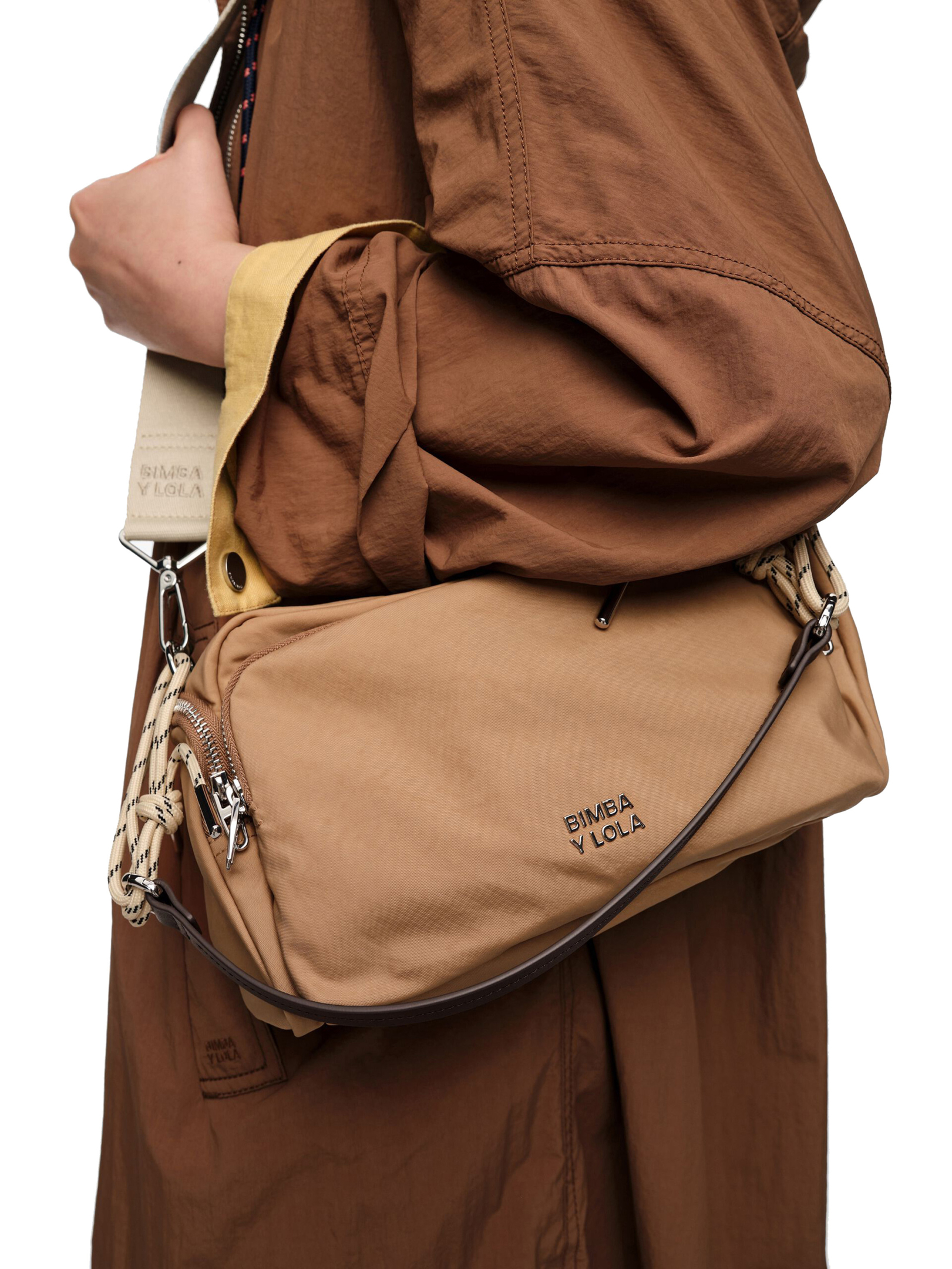 ΓΥΝΑΙΚΕΙΑ ΤΣΑΝΤΑ ΧΙΑΣΤΙ 2