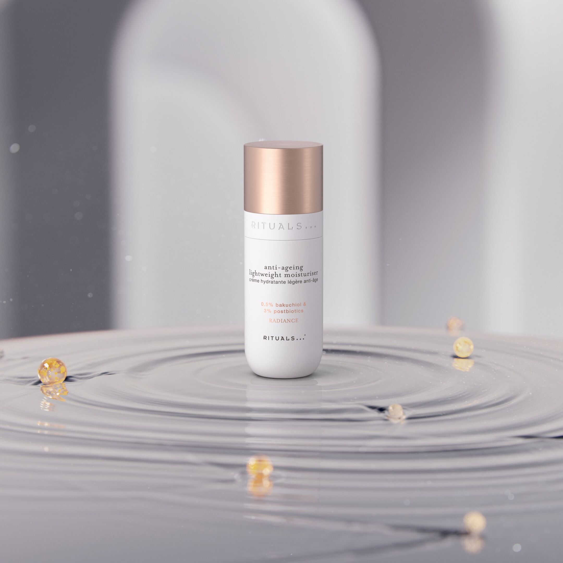 ANTI AGE LIGHTWEIGHT MOISTURISER 3