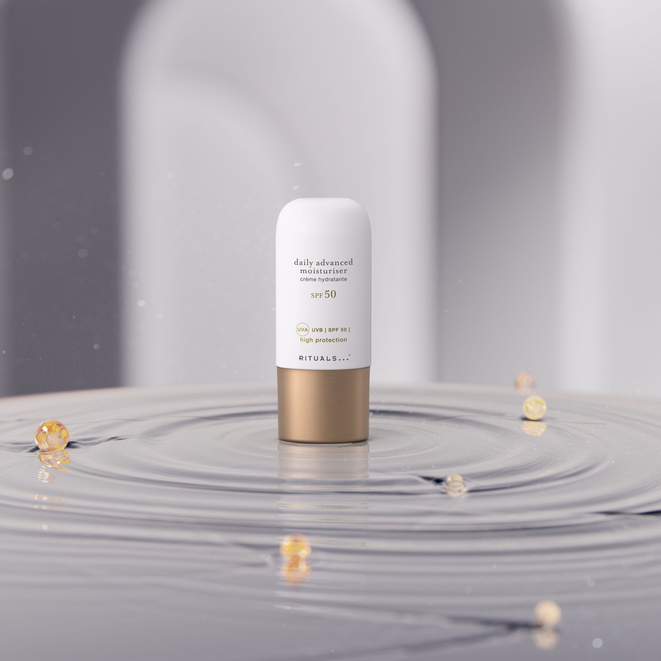 DAILY ADVANCED MOISTURISER SPF50 3
