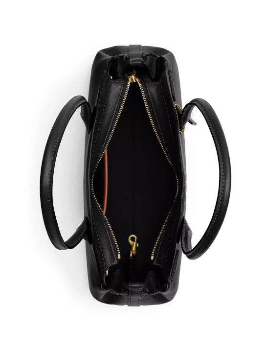 ΓΥΝΑΙΚΕΙΑ ΤΣΑΝΤΑ ΩΜΟΥ 2