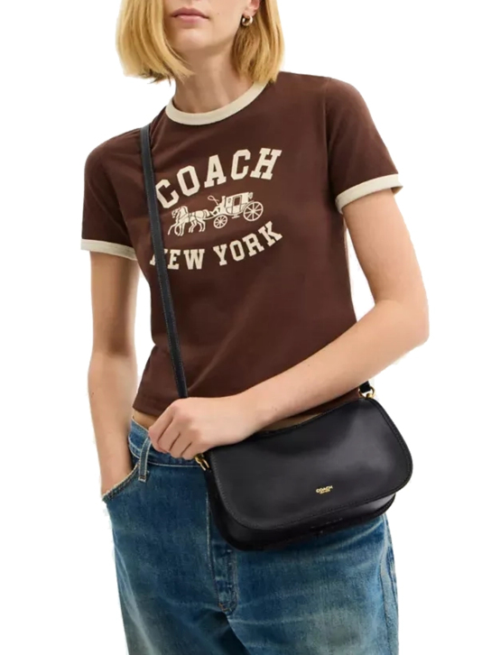 ΓΥΝΑΙΚΕΙΑ ΤΣΑΝΤΑ ΩΜΟΥ 4