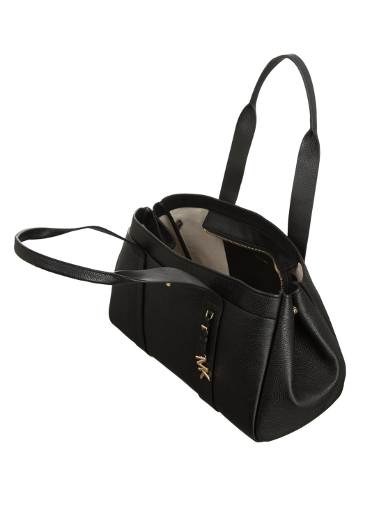 ΓΥΝΑΙΚΕΙΑ ΤΣΑΝΤΑ ΩΜΟΥ 3