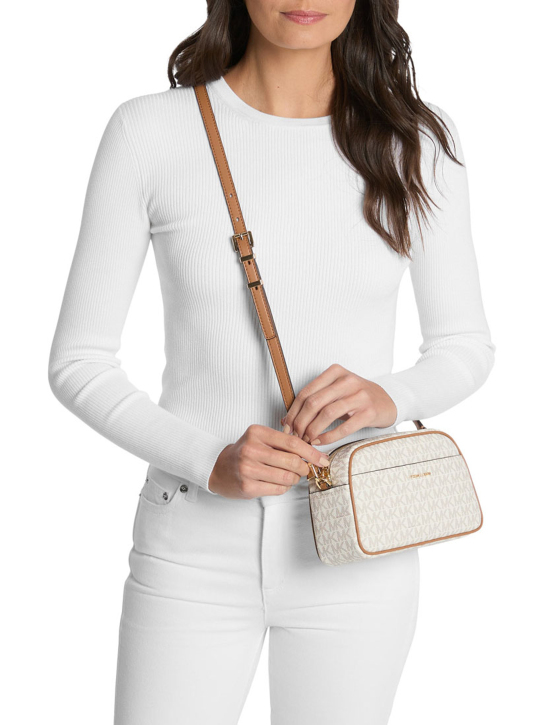 ΓΥΝΑΙΚΕΙΑ ΤΣΑΝΤΑ ΧΙΑΣΤΙ 2