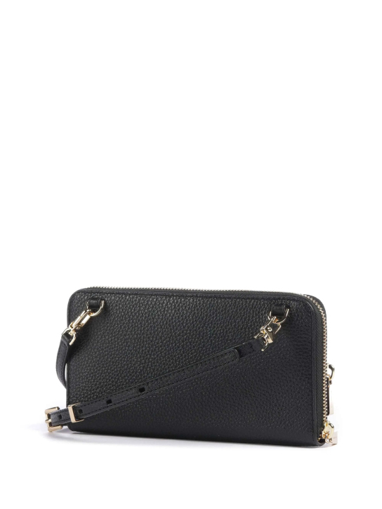 ΓΥΝΑΙΚΕΙΑ ΤΣΑΝΤΑ ΧΙΑΣΤΙ 1