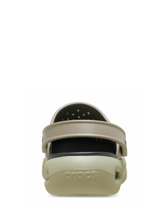 UNISEX IN MOTION CLOGS 4