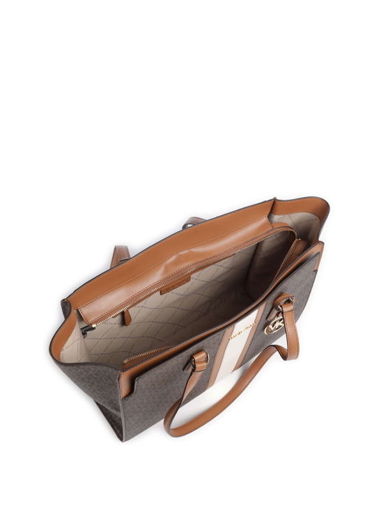 ΓΥΝΑΙΚΕΙΑ ΤΣΑΝΤΑ ΩΜΟΥ  2