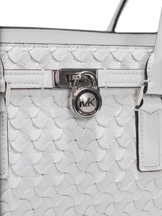 ΓΥΝΑΙΚΕΙΑ ΤΣΑΝΤΑ ΩΜΟΥ  3