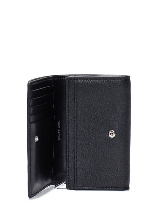 ΓΥΝΑΙΚΕΙΟ ΠΟΡΤΟΦΟΛΙ 2