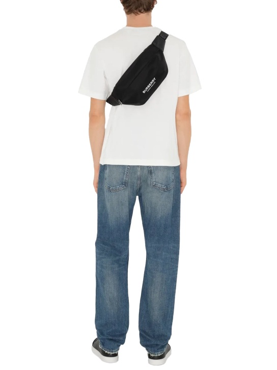 ΑΝΔΡΙΚΗ ΤΣΑΝΤΑ ΜΕΣΗΣ 3