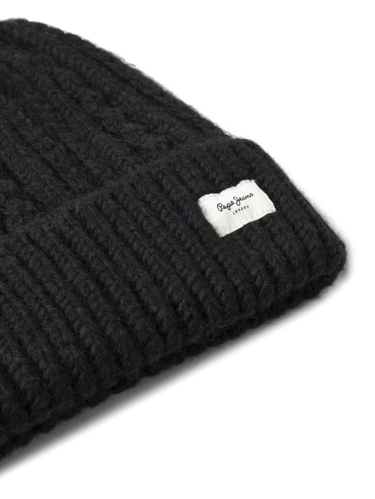 ΓΥΝΑΙΚΕΙΟΣ ΣΚΟΥΦΟΣ 2