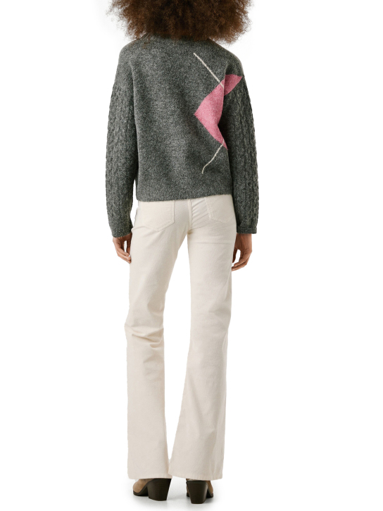 ΓΥΝΑΙΚΕΙΑ ΖΑΚΕΤΑ ΜΕ ΚΟΥΜΠΙΑ 2