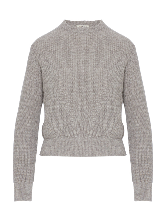 ΓΥΝΑΙΚΕΙΑ ΠΟΥΛΟΒΕΡ  0