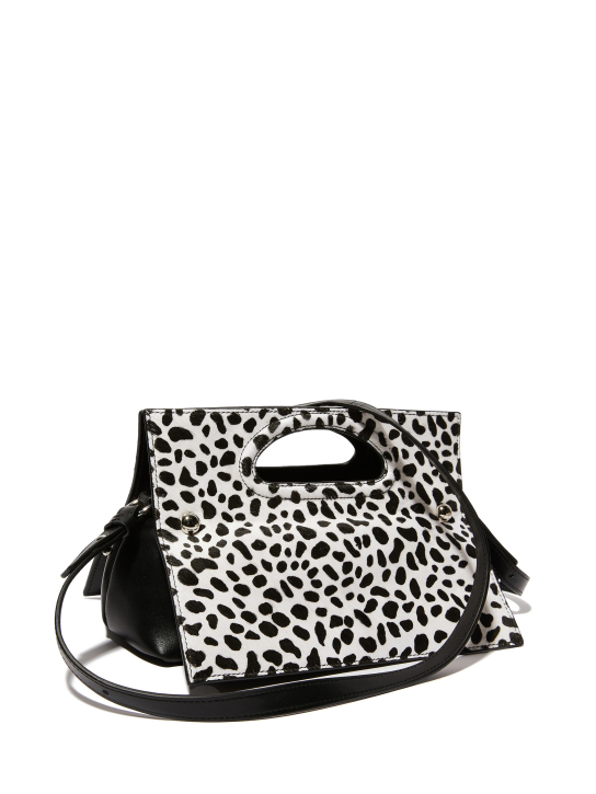 ΓΥΝΑΙΚΕΙΑ ΤΣΑΝΤΑ ΧΙΑΣΤΙ 1