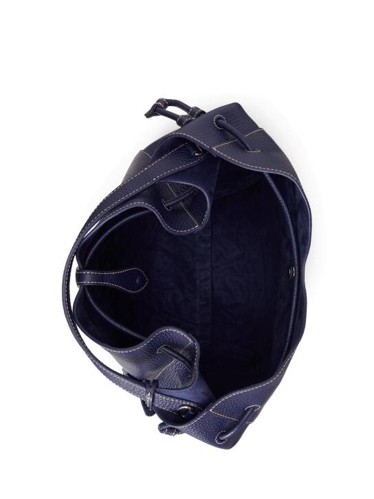 ΓΥΝΑΙΚΕΙΑ ΔΕΡΜΑΤΙΝΗ ΤΣΑΝΤΑ ΧΙΑΣΤΙ 3