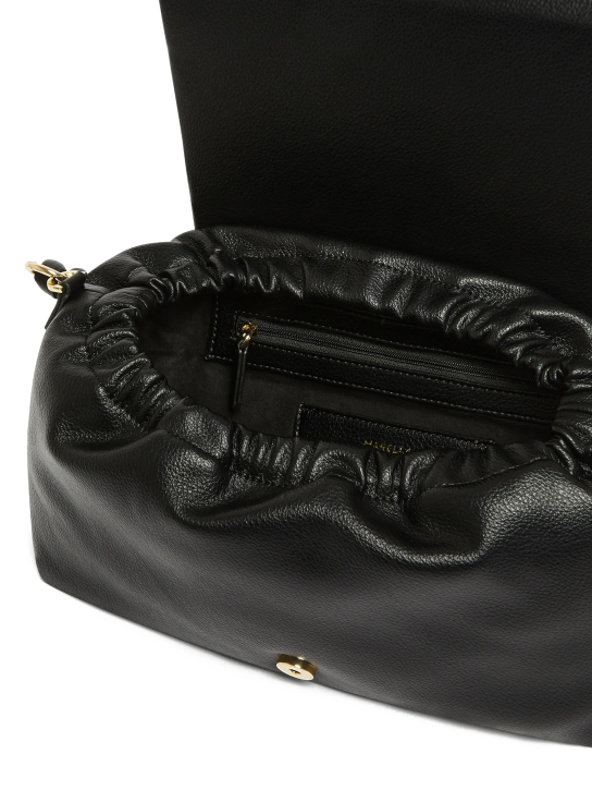 ΓΥΝΑΙΚΕΙΑ ΤΣΑΝΤΑ ΩΜΟΥ 2