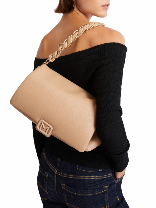 ΓΥΝΑΙΚΕΙΑ ΤΣΑΝΤΑ ΩΜΟΥ 3