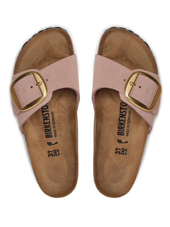 ΓΥΝΑΙΚΕΙΑ ΔΕΡΜΑΤΙΝΑ ΣΑΝΔΑΛΙΑ MADRID 1