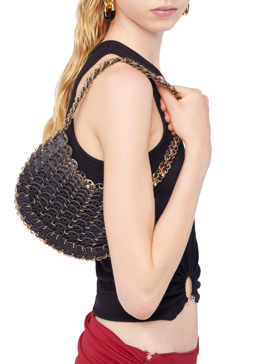 ΓΥΝΑΙΚΕΙΑ ΤΣΑΝΤΑ ΩΜΟΥ  3