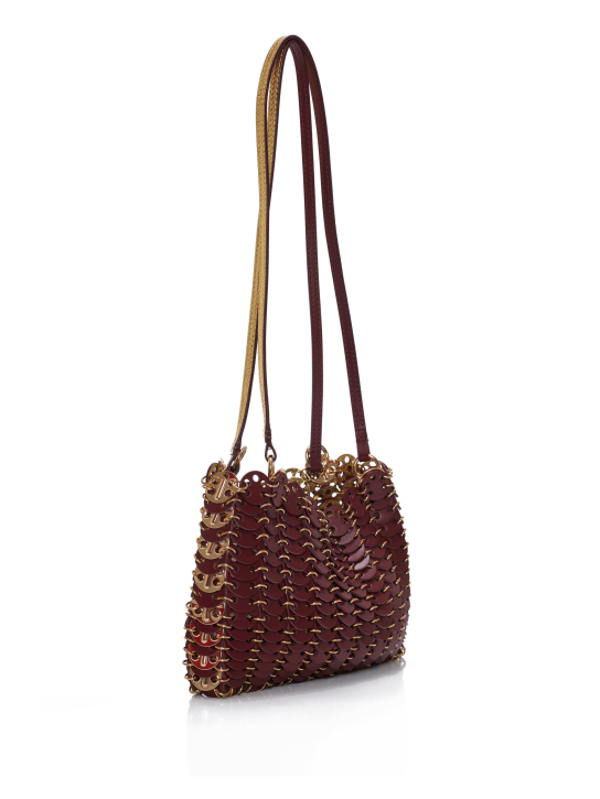 ΓΥΝΑΙΚΕΙΑ ΤΣΑΝΤΑ ΩΜΟΥ 2