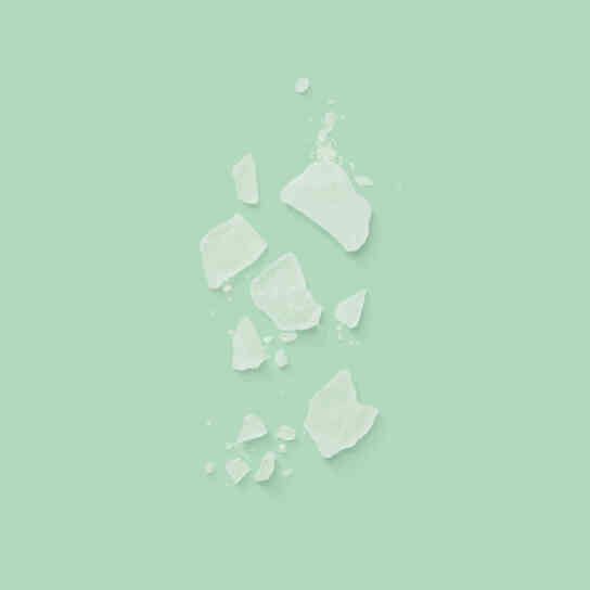 THE ALCHEMIST'S GARDEN A FORGOTTEN ROSE PERFUMED OIL 3