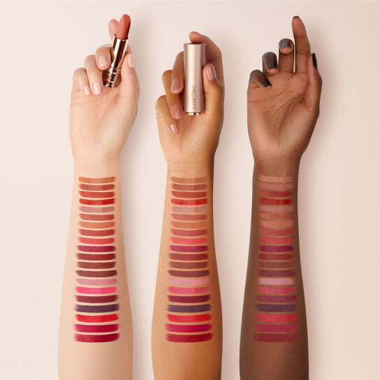 L' ABSOLU ROUGE INTIMATTE SOFT-BLURRED MATTE LIPSTICK 2