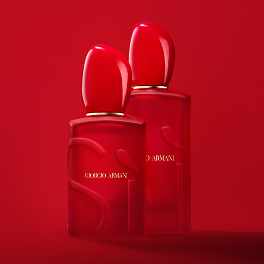 SÌ PASSIONE RED BLOOM EAU DE PARFUM 3