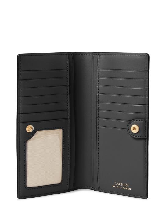 ΓΥΝΑΙΚΕΙΟ ΔΕΡΜΑΤΙΝΟ ΠΟΡΤΟΦΟΛΙ 2