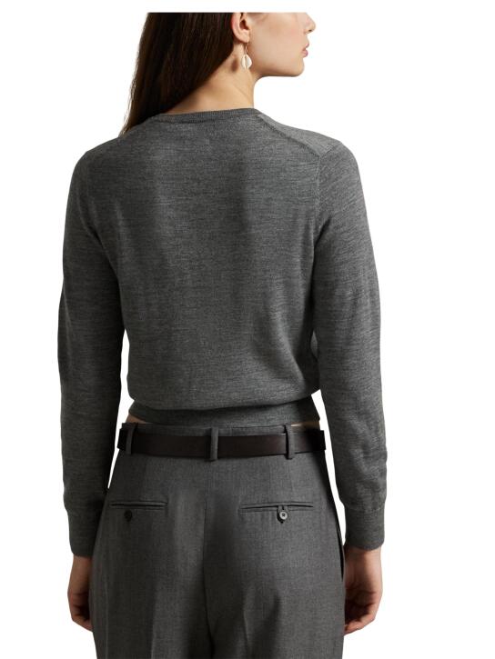 ΓΥΝΑΙΚΕΙΟ ΜΑΛΛΙΝΟ ΠΟΥΛΟΒΕΡ  2